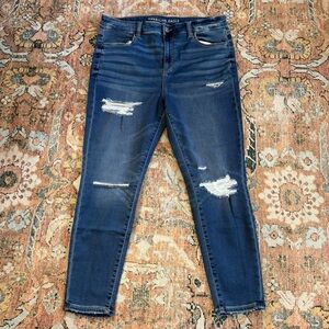 American Eagle Hi-Rise Jegging